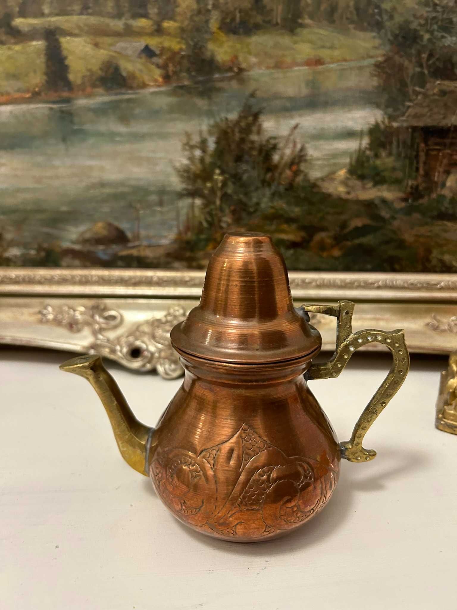 NO644 Superb ceainic alama si bronz 257g - 14hx16 cm deosebit