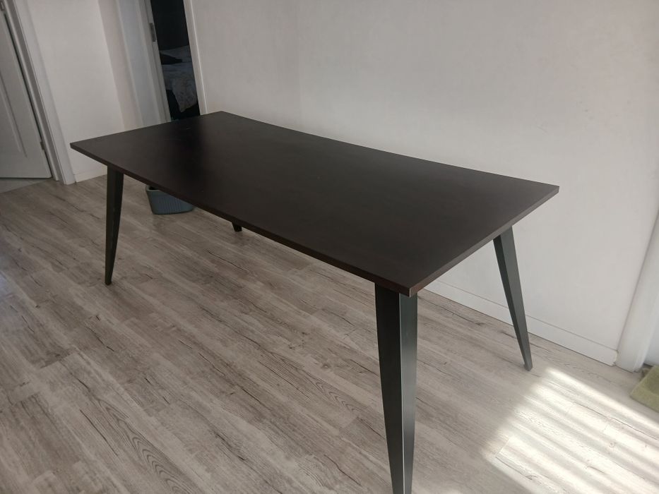 Masa  lemn piciore din fer