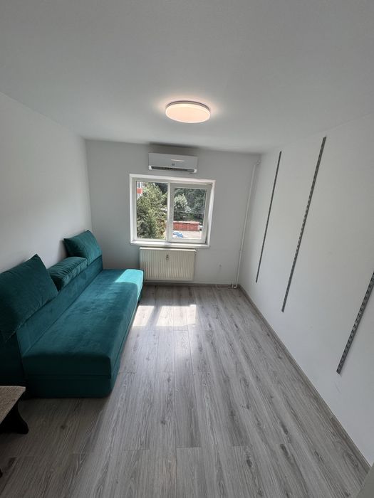 [PF] Garsonieră în zona Plopilor, renovată și utilată, cu boxă proprie