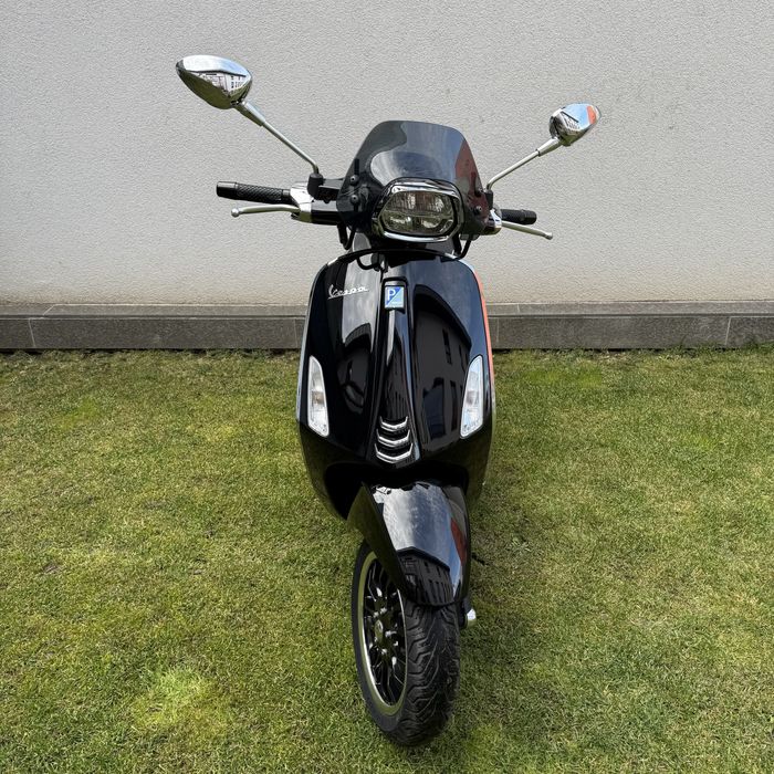 Vespa Sprint 50cc (2023)