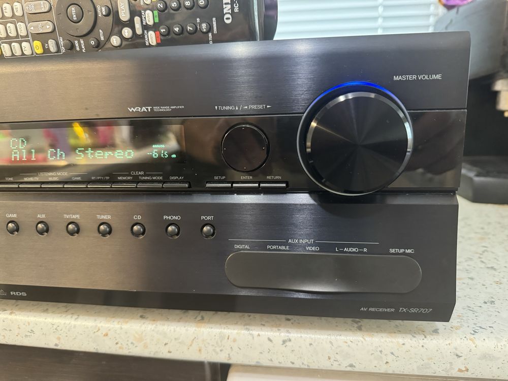 Onkyo TX-SR707 resiver