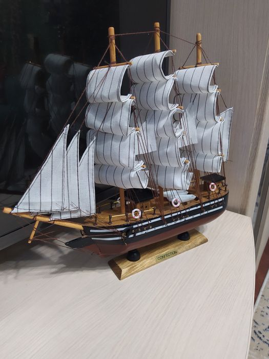 Корабль сувенир 24, 33, 50, 60 см