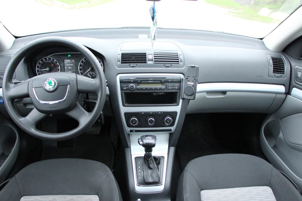 Skoda Octavia 2.0 Tdi, model Facelfit , Automata