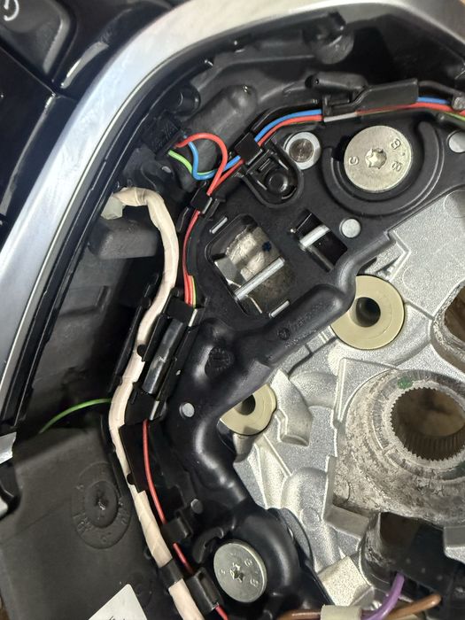 Volan BMW G30 /G31/G01/G02/G05/G06/G11 Sport Vibratii