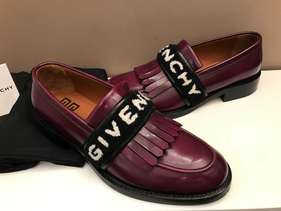 Givenchy pantofi 40, autentici, full box, retail 980 euro