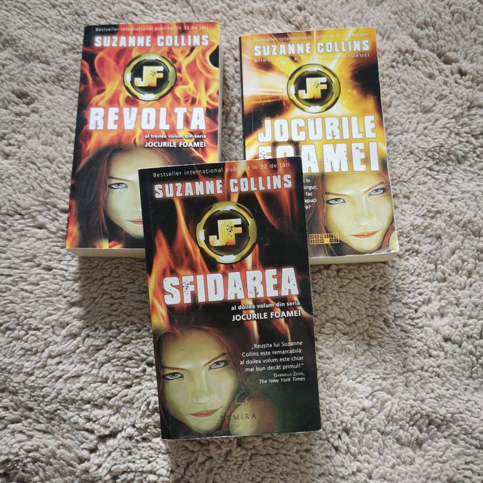 Trilogia Jocurile Foamei de Suzanne Collins