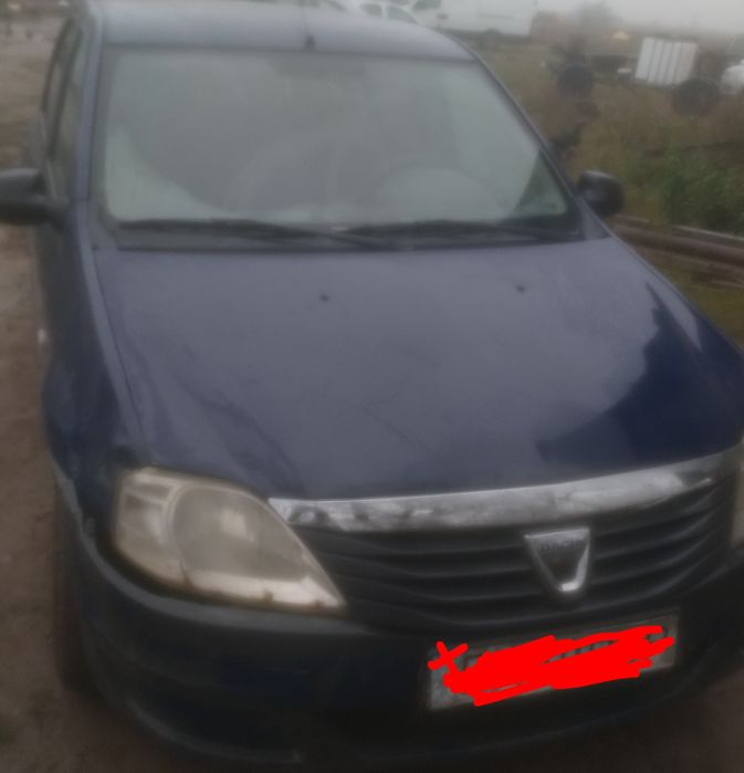 Vând schimb Dacia Logan 2009 modelul fenzleit motor 1.4 mpi benzina ga