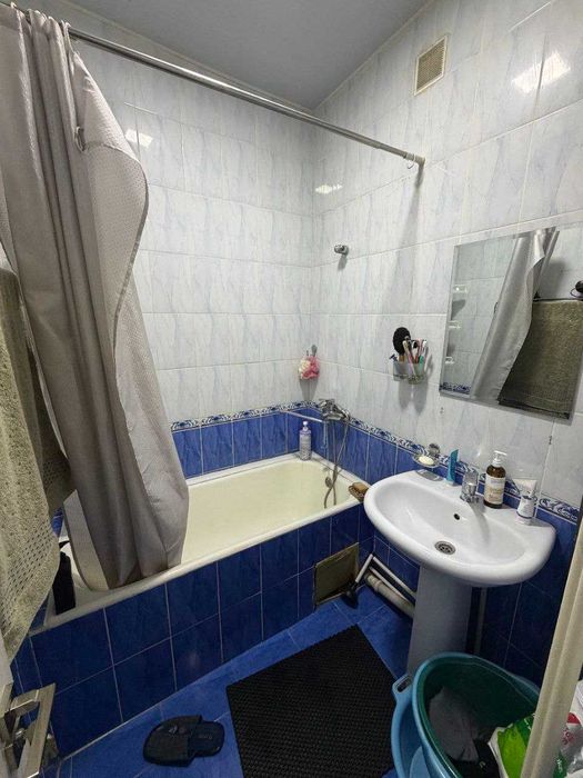 V2551 ПРОДАЕТСЯ 2-3/3/4 на: Чиланзар -8 Ор.р: Малика гостиница  47м2