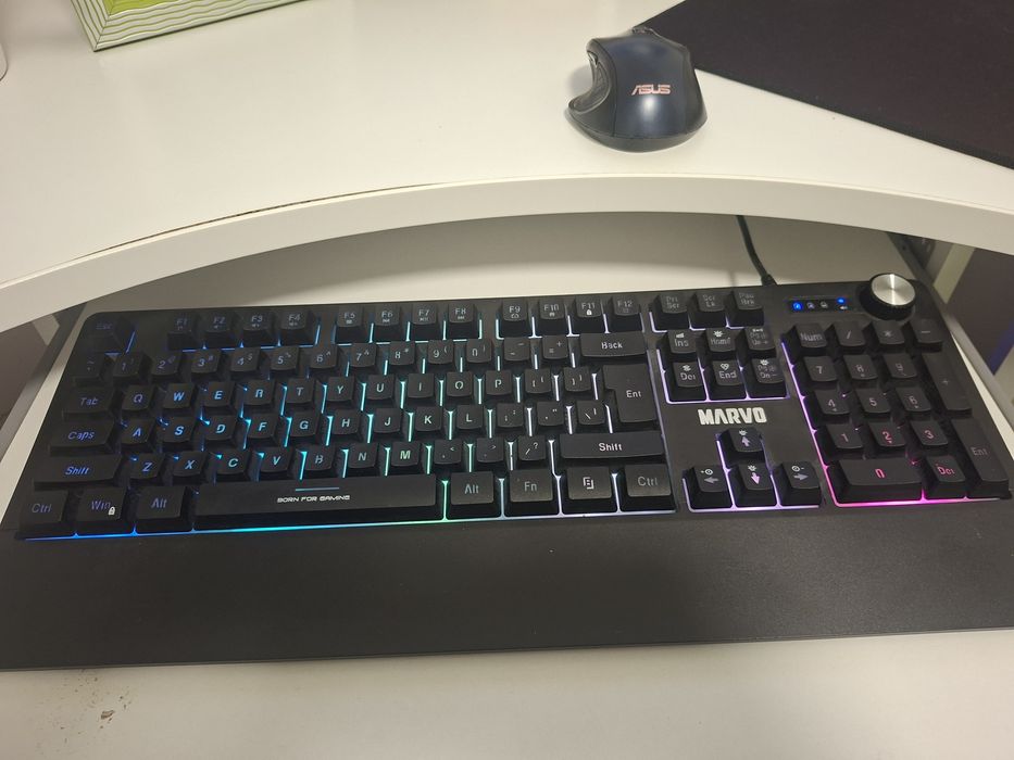 Calculator de gaming retro, GT 630, 1TB  cu TV/Monitor SAMSUNG 22"