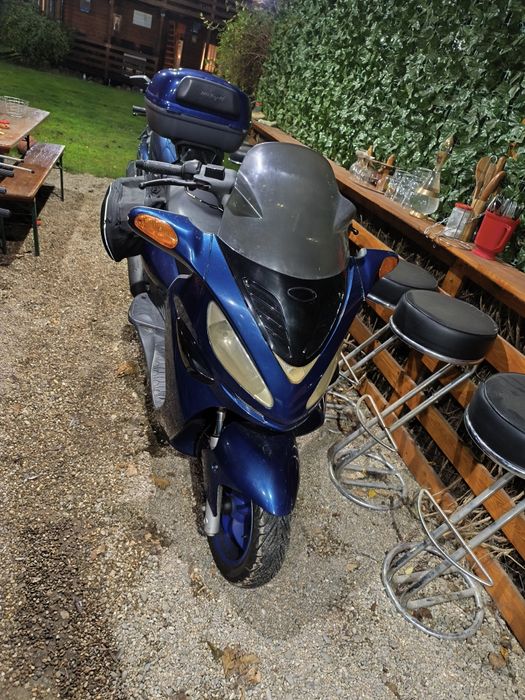 Scuter Malaguti Medison 125 cm