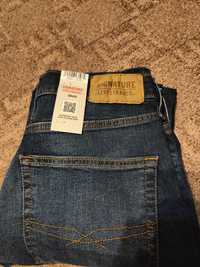 blugi Levi Strauss