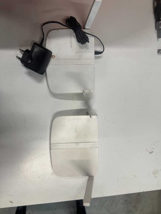 2 броя рутери Mercusys