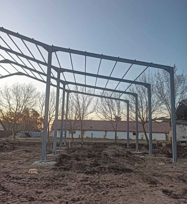 Vand structura metalica 10x10x4h ideală pt atelier