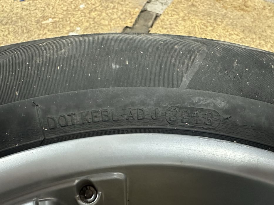 Автомобили гуми и джанти