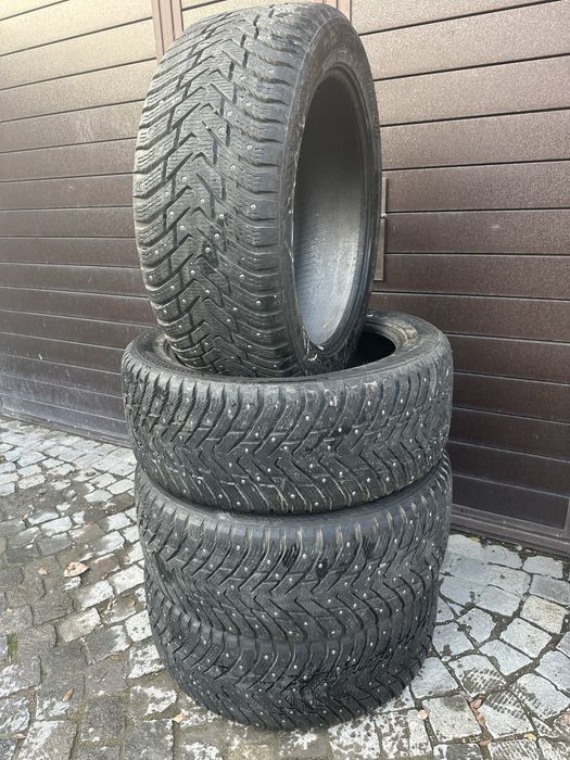 Комлект резины 275/45R21