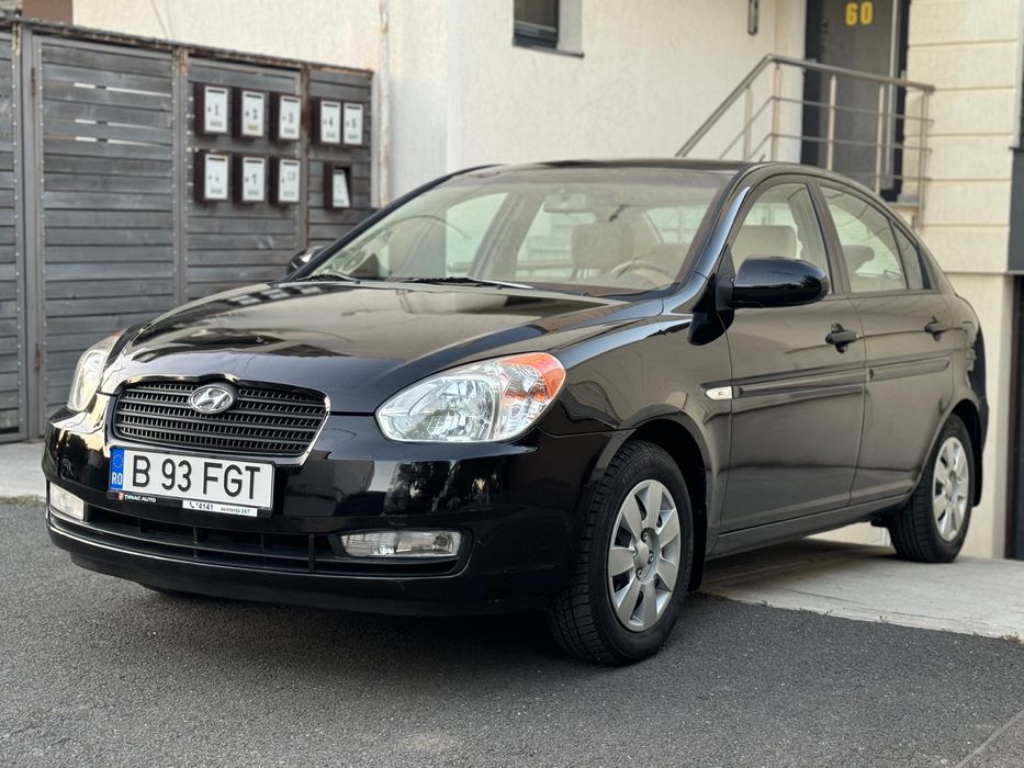 Hyundai accent 2009