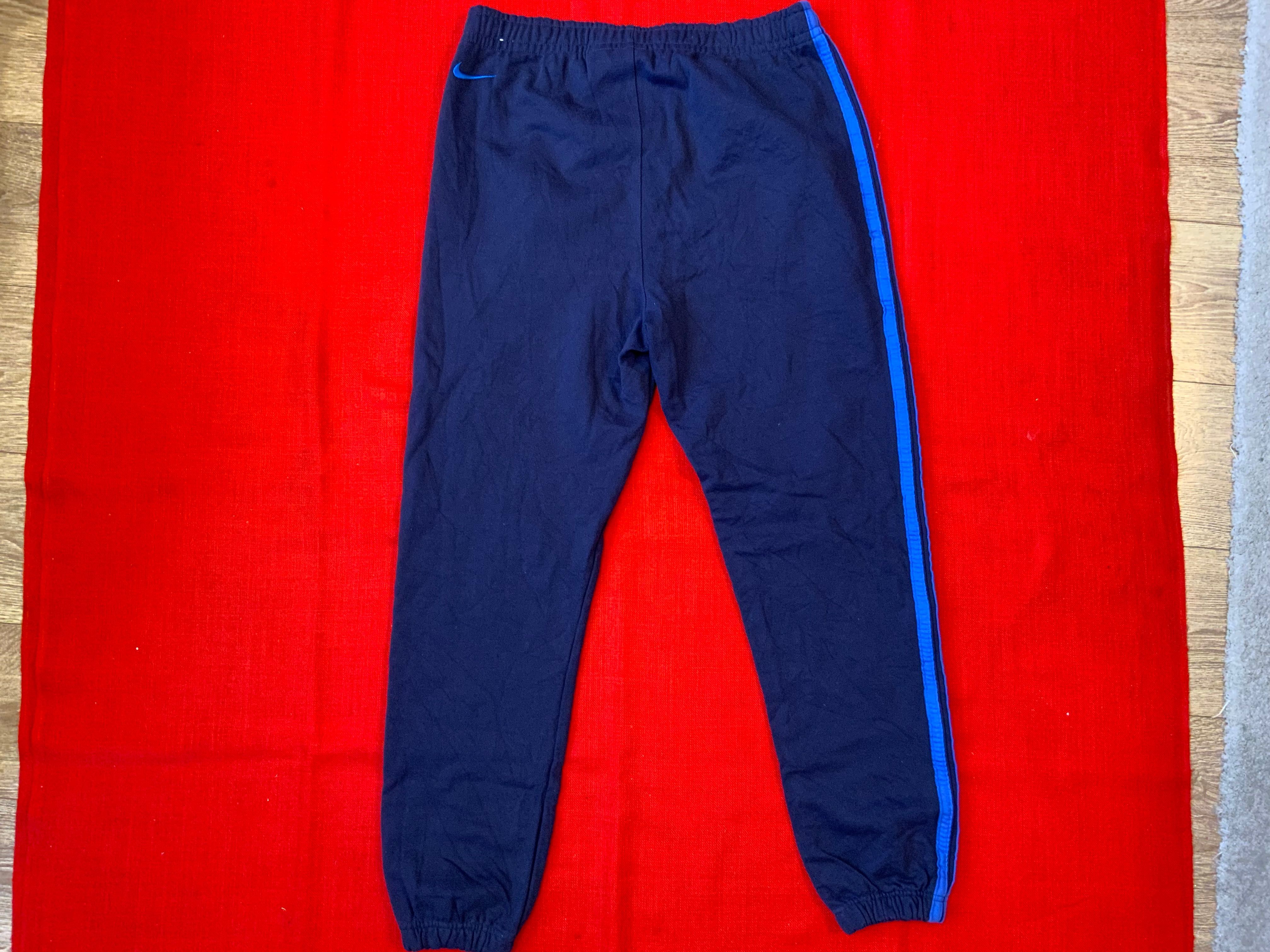 Nike-оригинална долница 48 м