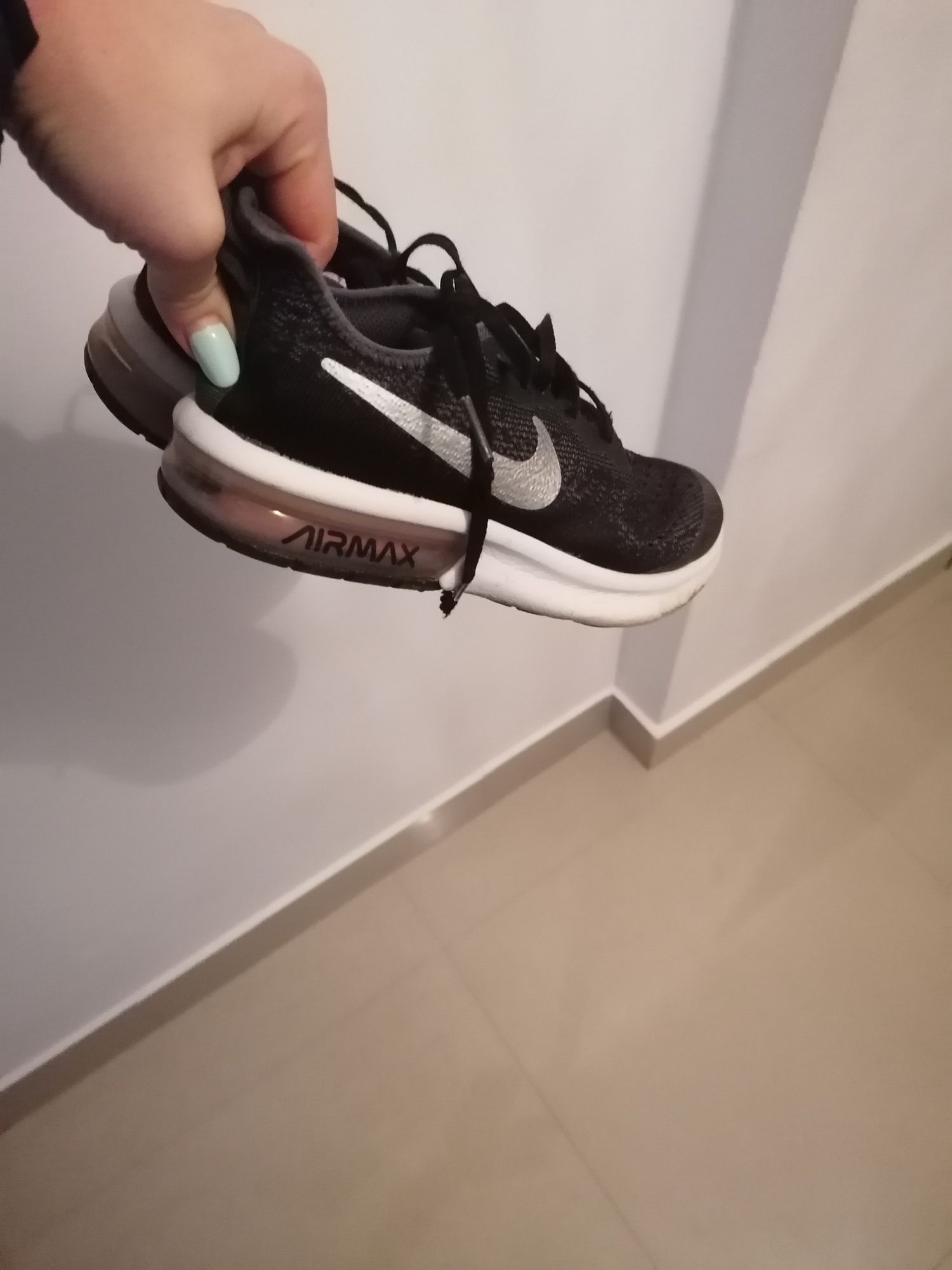 Nike Marines 36 in stare f buna
