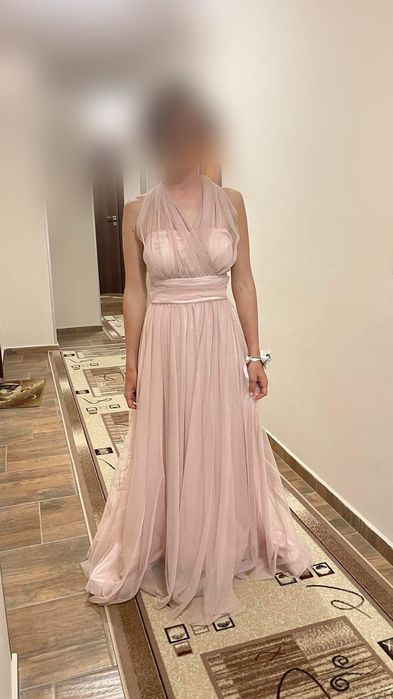 Дълга официална розова рокля