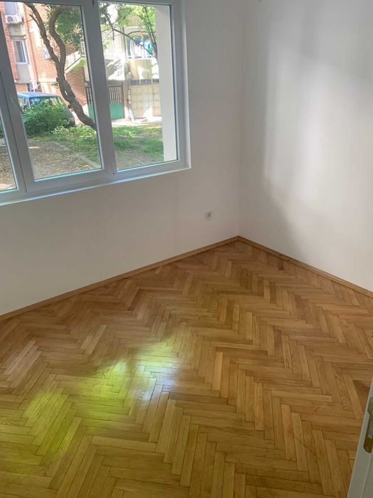 Продава се Многостаен апартамент в Бургас, Център - 110 кв.м за 1442 €/кв.м - Снимка #9