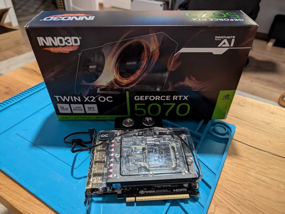INNO3D GeForce RTX 5070 Twin X2 OC - Watercooled