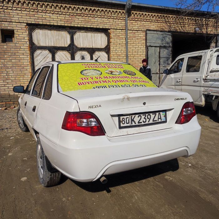 Nexia 2 sotiladi holati yaxshi