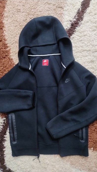 Мъжко горнище NIKE TCH FLC