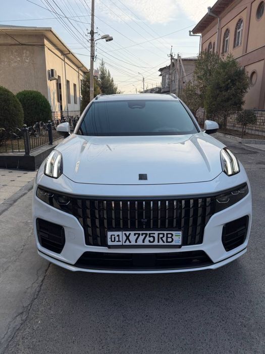 Lynk & Co 09 EM-P. 2022 23