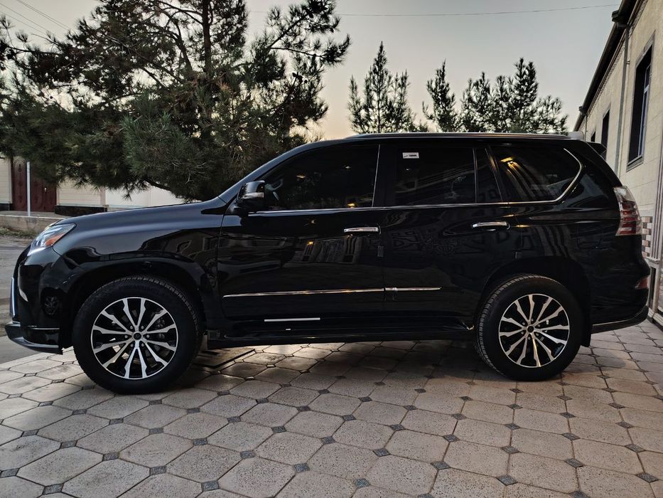 Тойота Лексус Jx 460