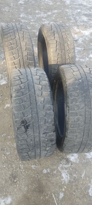 Зимние шины 235/55/17