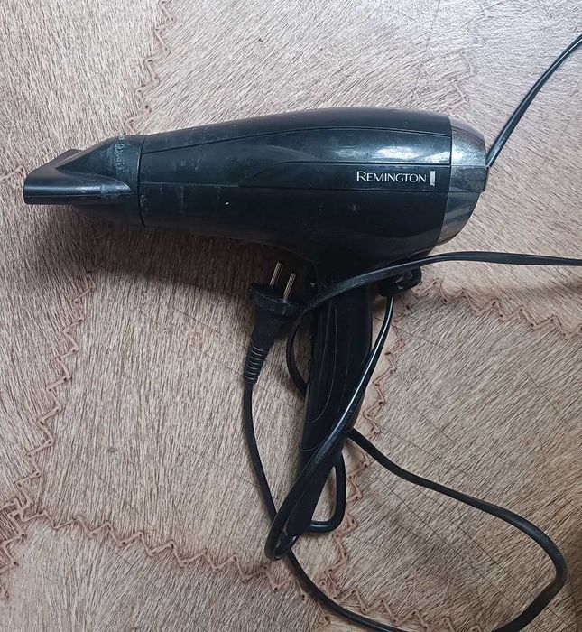 Фен Remington с насадкой