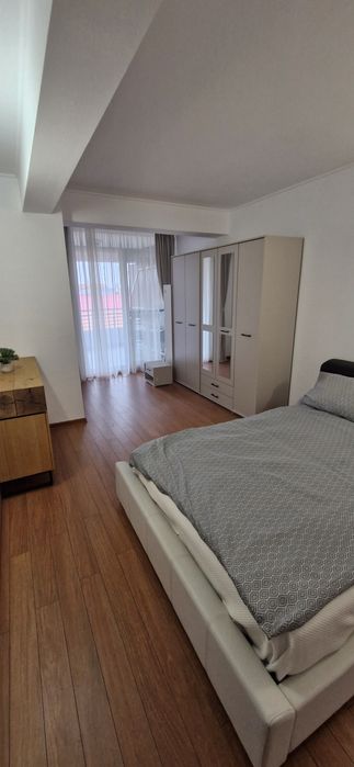 Vând apartament in LUCEAFĂRUL Oradea  2 camere 70 mp