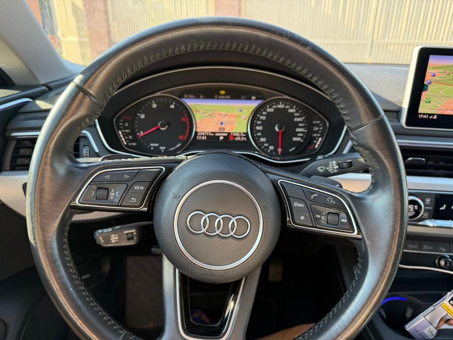 AUDI A5 quatro 2019