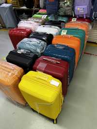 Гелевые чемоданы материал полипропилен