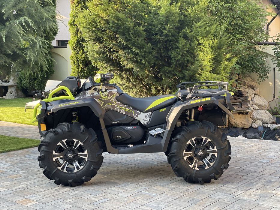 Can-am XMR 1000 R MOD 2016 cu doar 2250 km cu multe dotari !