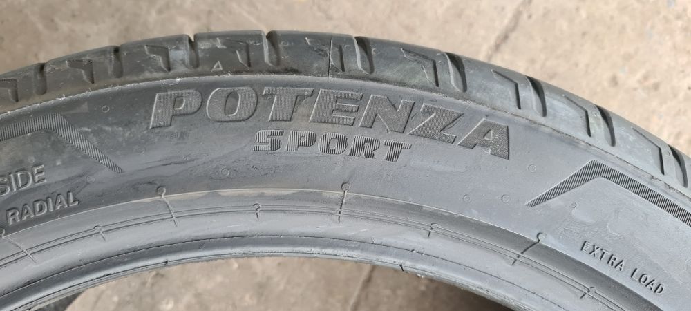 2 anvelope vara Bridgestone 275/40/20,dot 2023