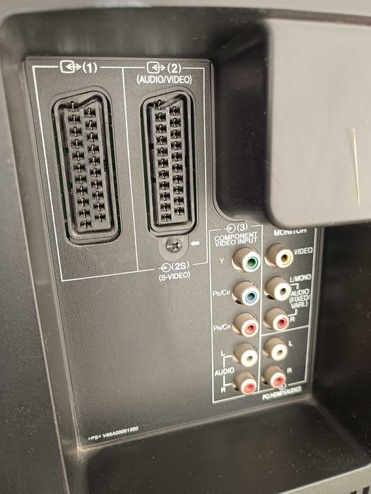 Телевизор Toshiba 32wl66z  32"