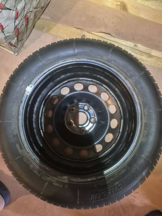 Janta otel 205 55 R16 cu anvelopa Michelin