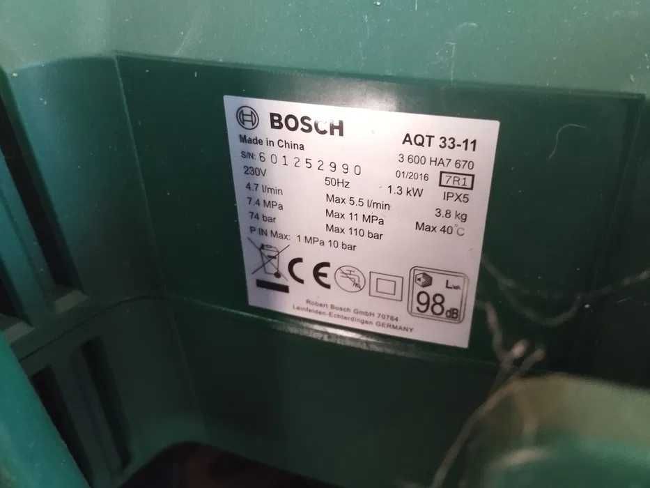 Водоструйка BOSCH чисто нова без маркуч и пистолет