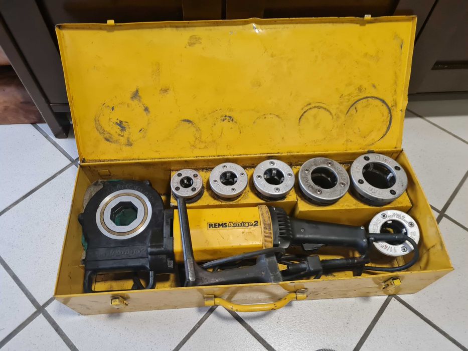 Rems Amigo 2 Машина за рязане на резби, матрица за рязане на резби