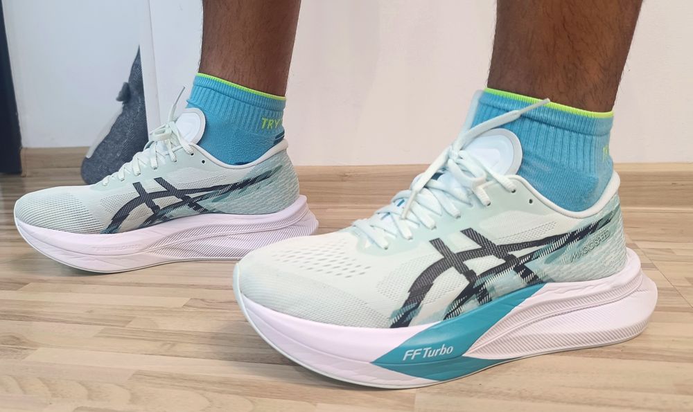 Asics Magic Speed 4 (carbon)