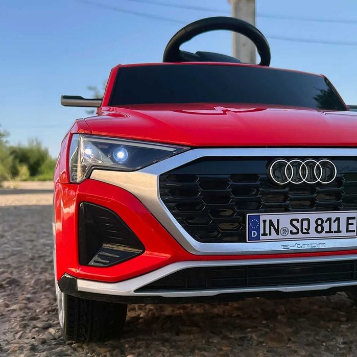 OFERTA Masinuta electrica copii, Audi SQ8, 70W 12V, tip SUV, roti moi