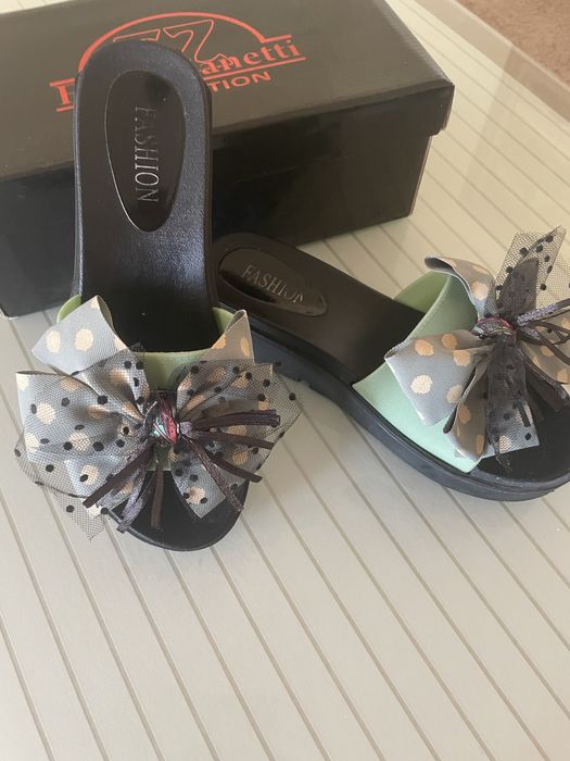 Красиви силиконови чехли, номер 36