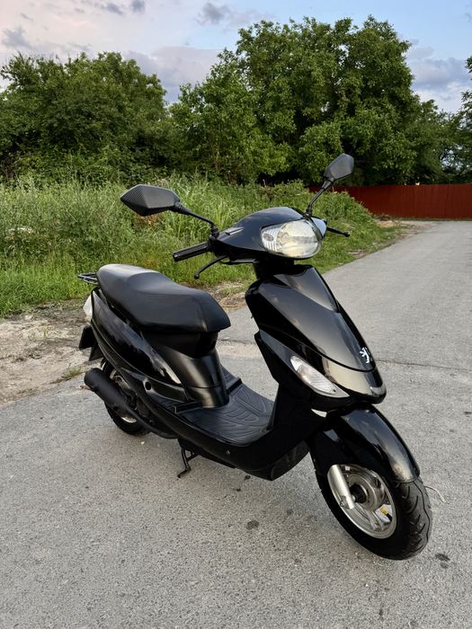 Scuter Peugeot V-Clic