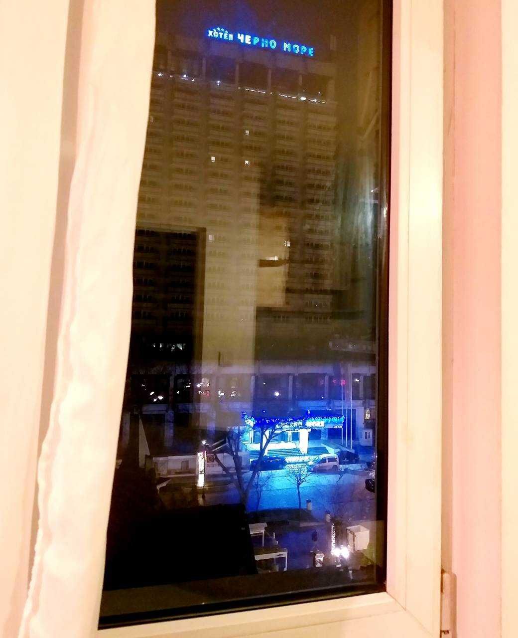 Самостоятелен апартамент /с гледка към хотел Черно море/-BLUE SKY