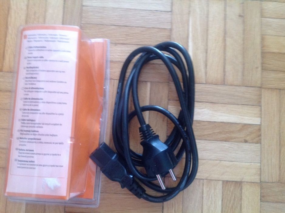 Cablu alimentare TV , computer