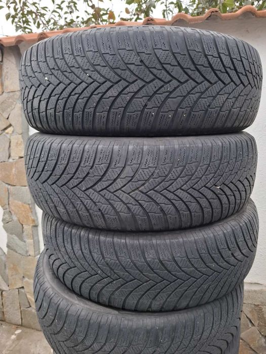 Зимни Гуми 225/65/R17