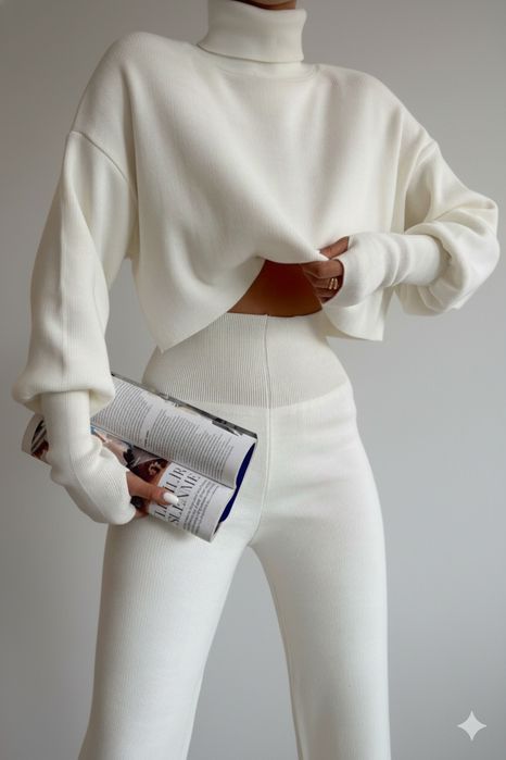 Дамски комплект плетиво