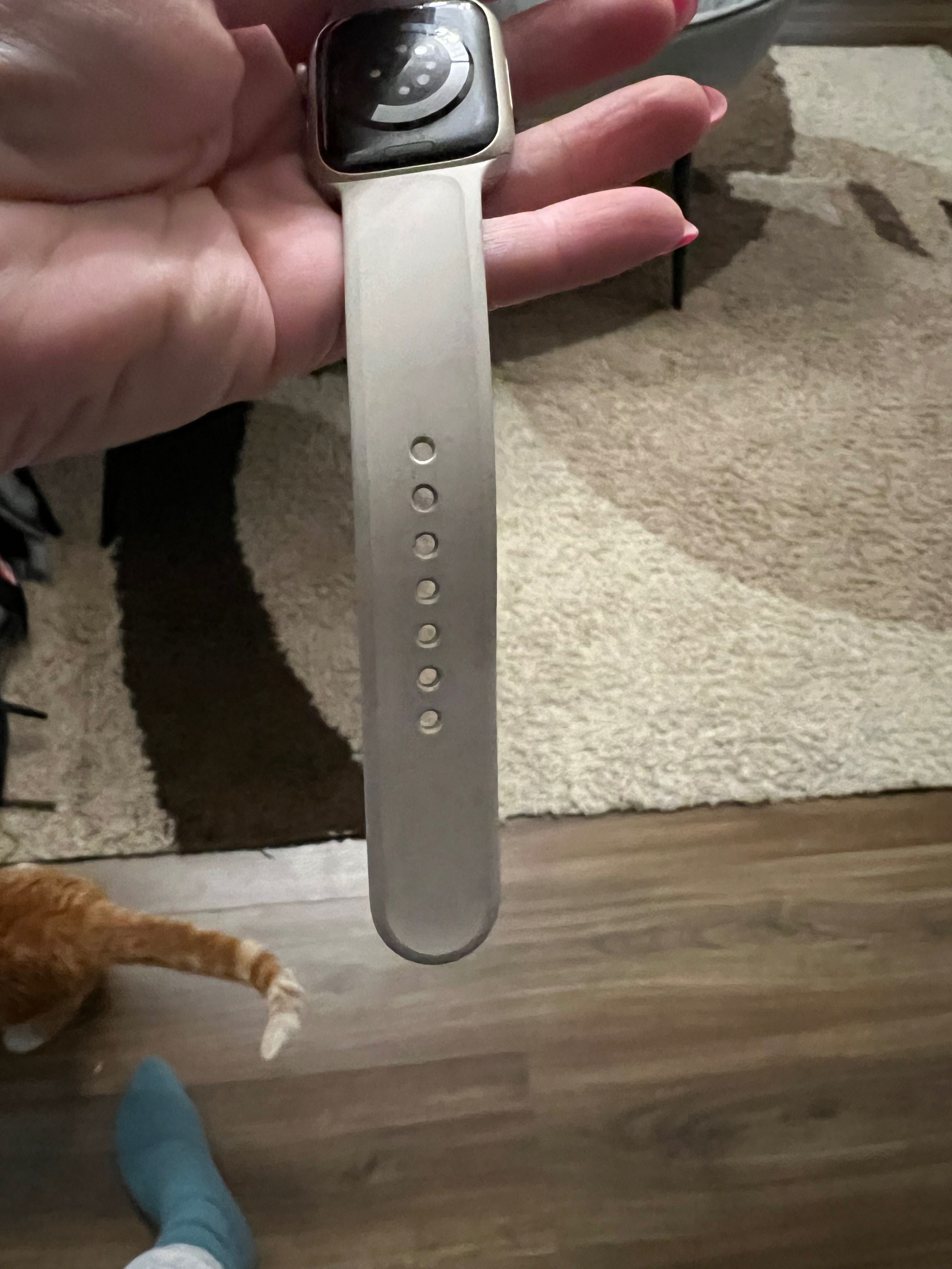 Часовник Apple Watch Series 7 (GPS + Cellular).