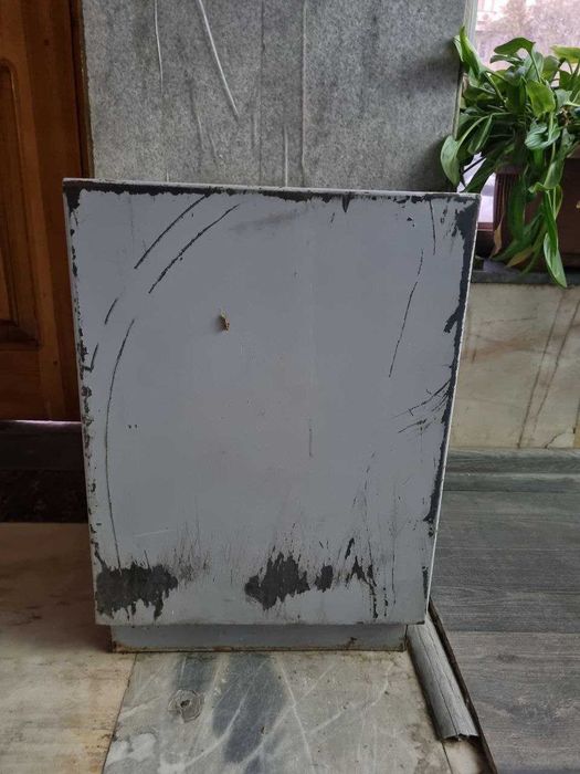 Надёжный сейф времён СССР